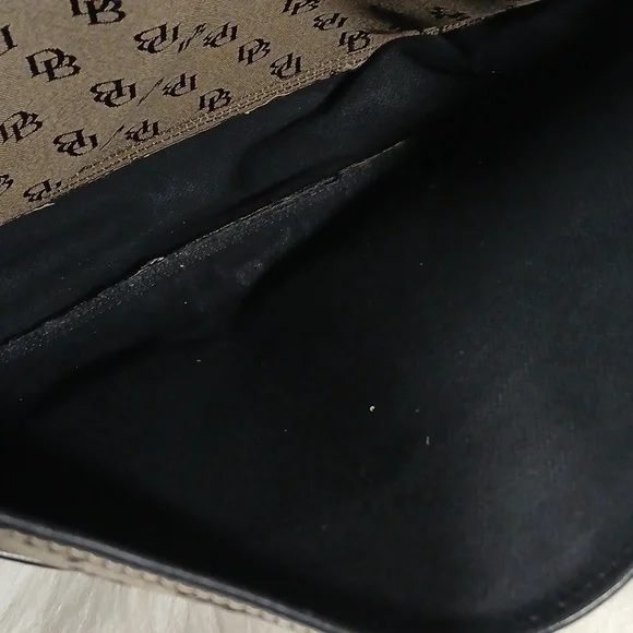 Dooney & Bourke Vintage Canvas Shoulder/ Crossbody Bag